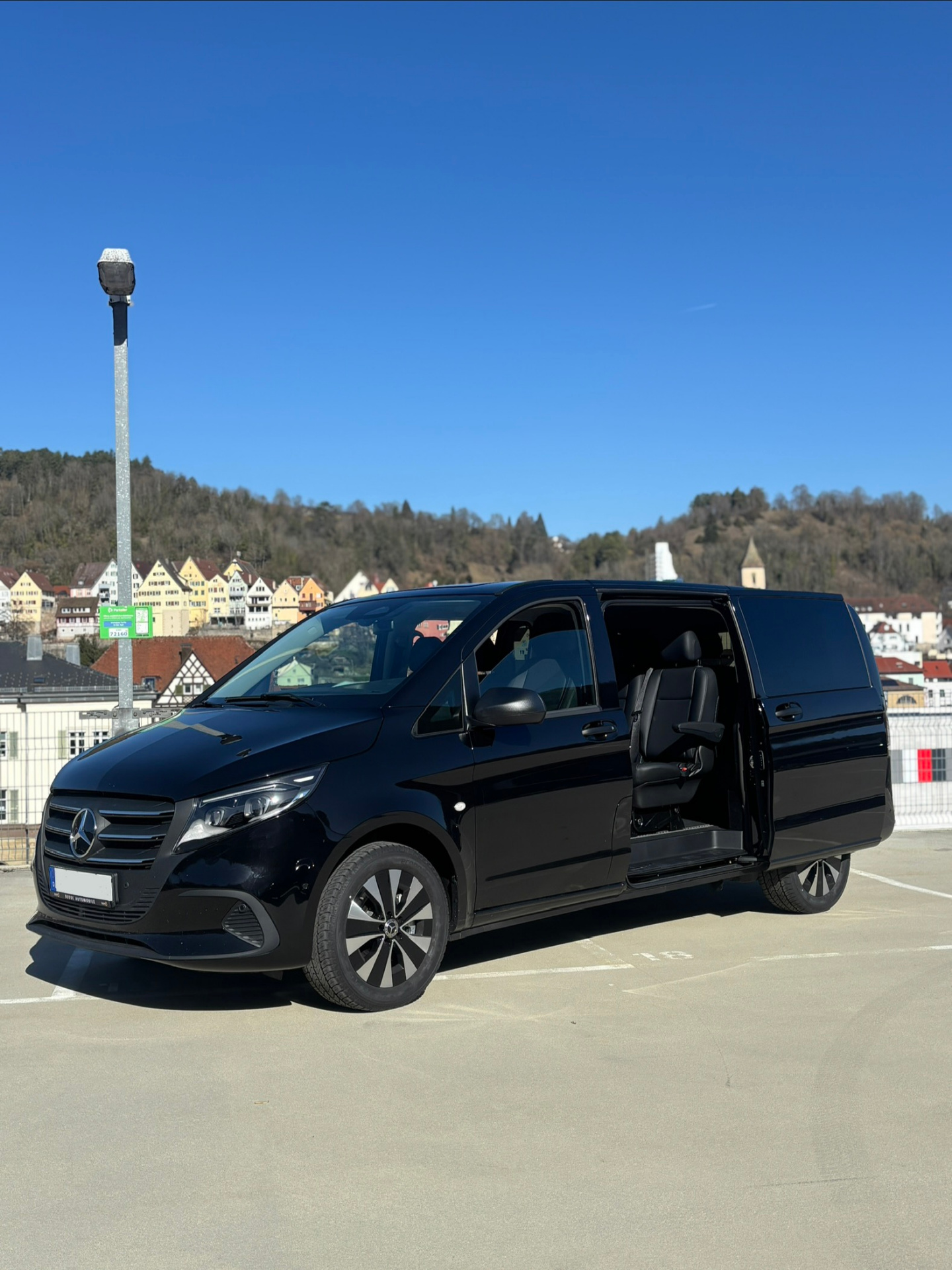 Mercedes-Benz VAN